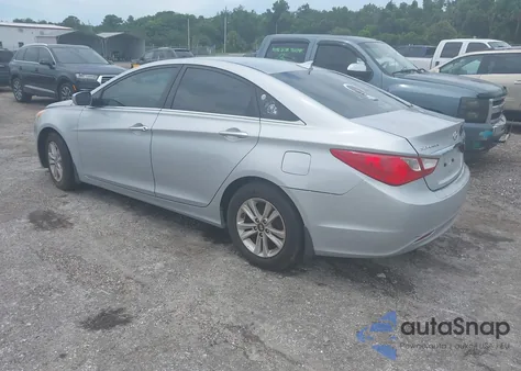 2013 Hyundai Sonata Gls z USA, uszkodzony, nr VIN 5NPEB4AC2DH801750